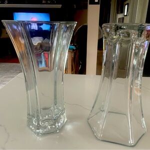Vintage Hoosier glass vases 4040